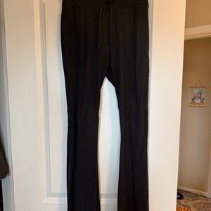 ALO Yoga Black Sweatpants